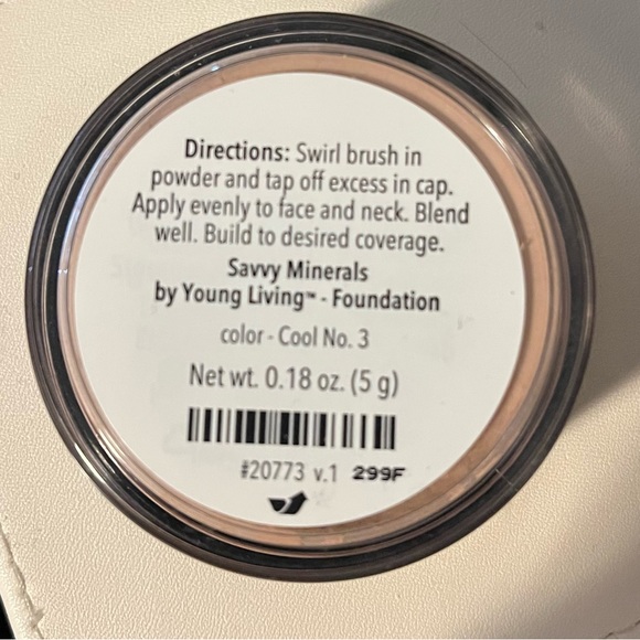 Savvy Minerals foundation cool no 3 - Picture 2 of 5